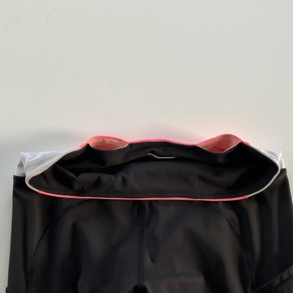 Lululemon Speed Up Black Leggings Sz 6 Coral Pink Zip Pocket  Ruched Ankle Gym - Picture 9 of 13